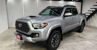 TOYOTA TACOMA 4X4 2020