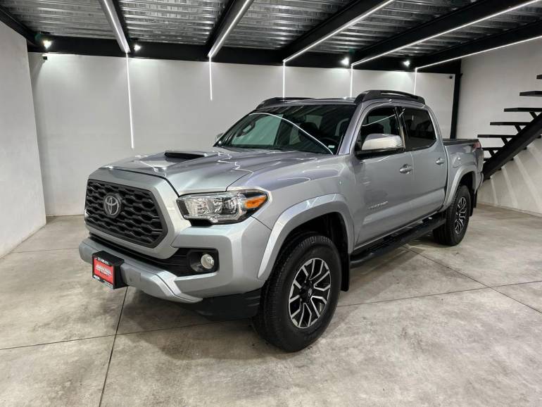 TOYOTA TACOMA 4X4 2020