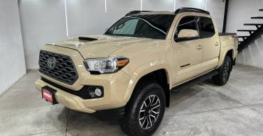 TOYOTA TACOMA 4X4 2020