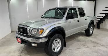 TOYOTA TACOMA 2001