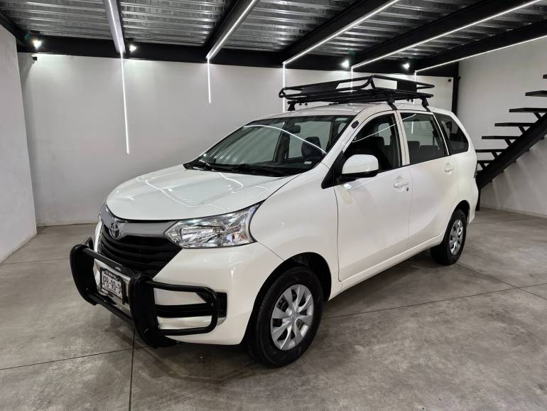 TOYOTA AVANZA XLE 2017