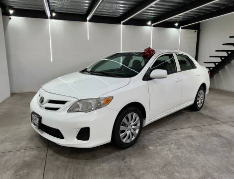 TOYOTA COROLLA XLE 2012