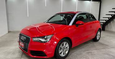 AUDI A1 S-TRONIC 2014