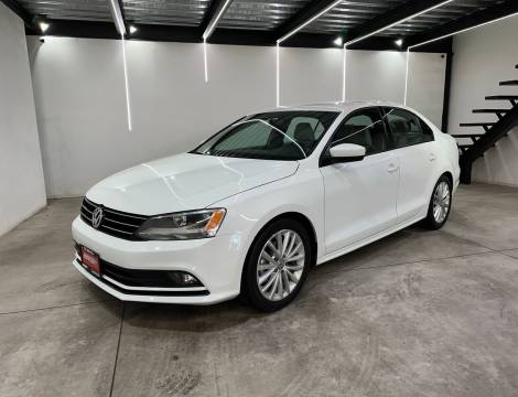 VOLKSWAGEN JETTA MKVI 2015