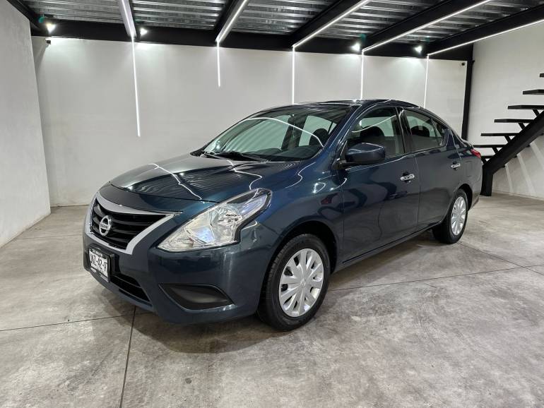 NISSAN VERSA SENSE 2017